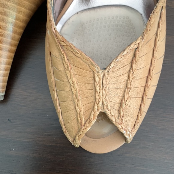 DKNYC Leather Peep Toe Heel - Picture 5 of 12